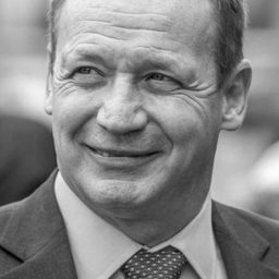 Portrait of Steve Metruck